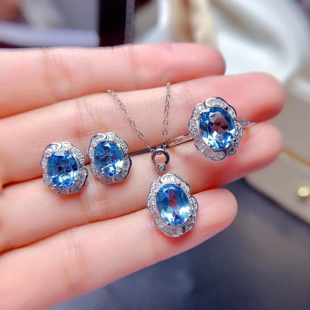 Natural Blue Topaz Silver Jewelry Set