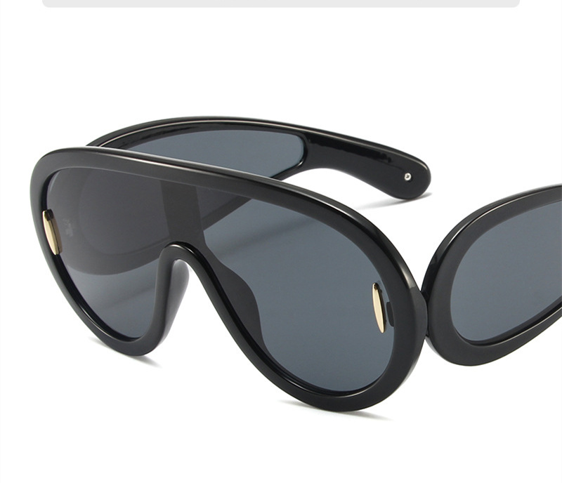 Wraparound Women's Sports Sunglasses Fashion Trendy Sports Shades  Sunglasses - 10. Black Frame/blue Mercury