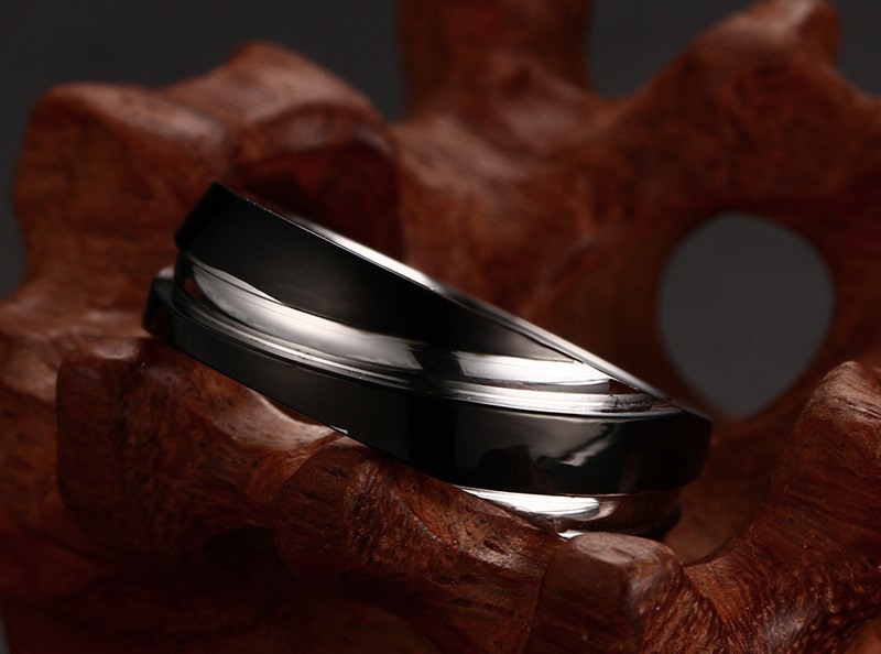 db4b0d26 81fc 4f94 a364 2c0e9e5a701d - Black Titanium Steel Twill Men's Ring