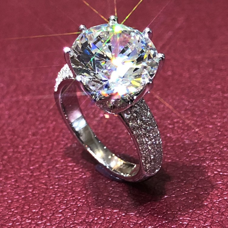 Elegant S925 Moissanite Ring