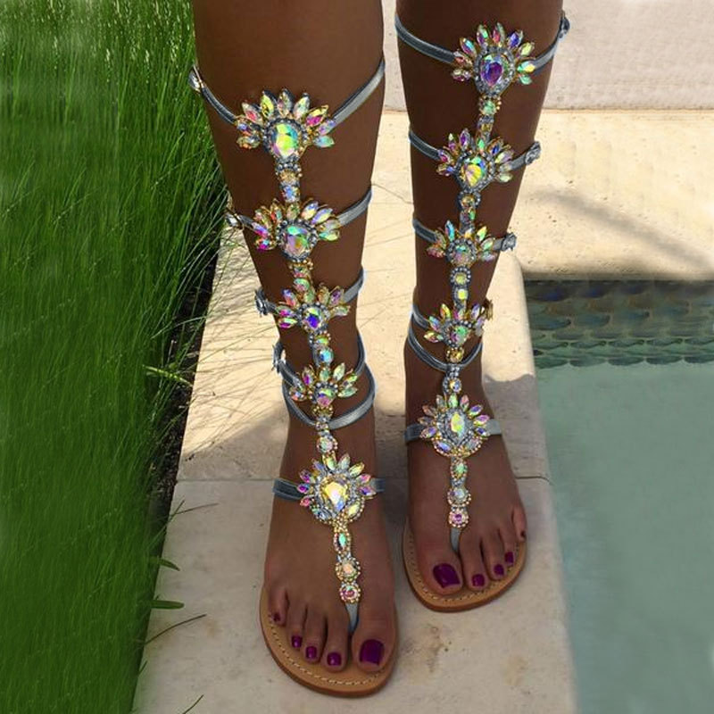 e66c14f7 e274 4073 8eaf cc6908bf4d04 - Summer New Fashion Rhinestone Flat Toe Roman Style Sandals Women