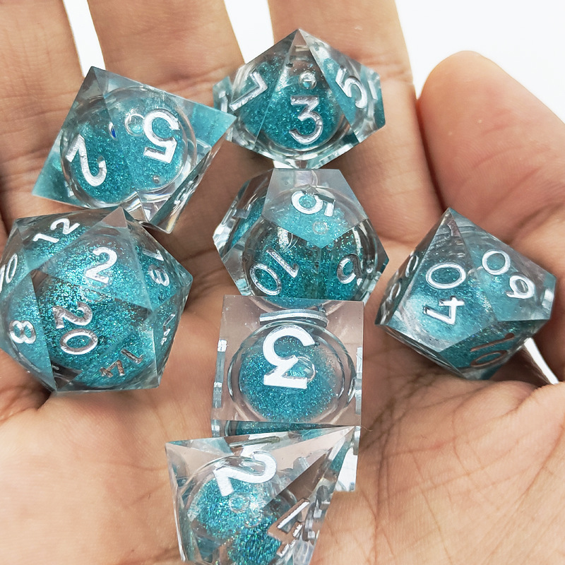Simple Liquid Quicksand Resin Polyhedron Dice CJdropshipping