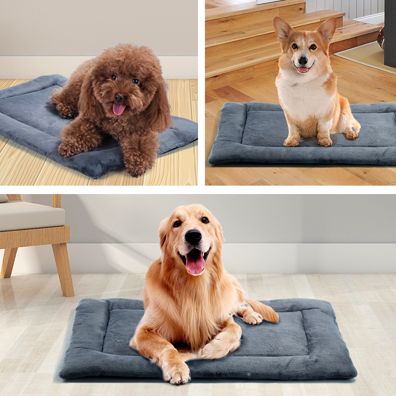 A waterproof, bite-resistant kennel pad for dogs is an ideal accessory for pet owners who want to ensure their furry friends stay comfortable and dry. With its waterproof properties, the pad can withstand any accidents or spills and is easy to clean.