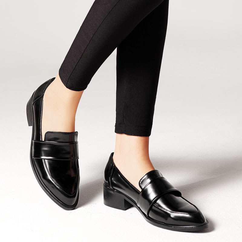 flat square heels