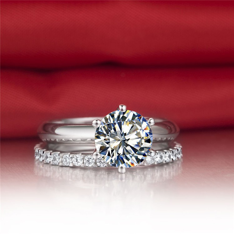 round cut engagement rings for women