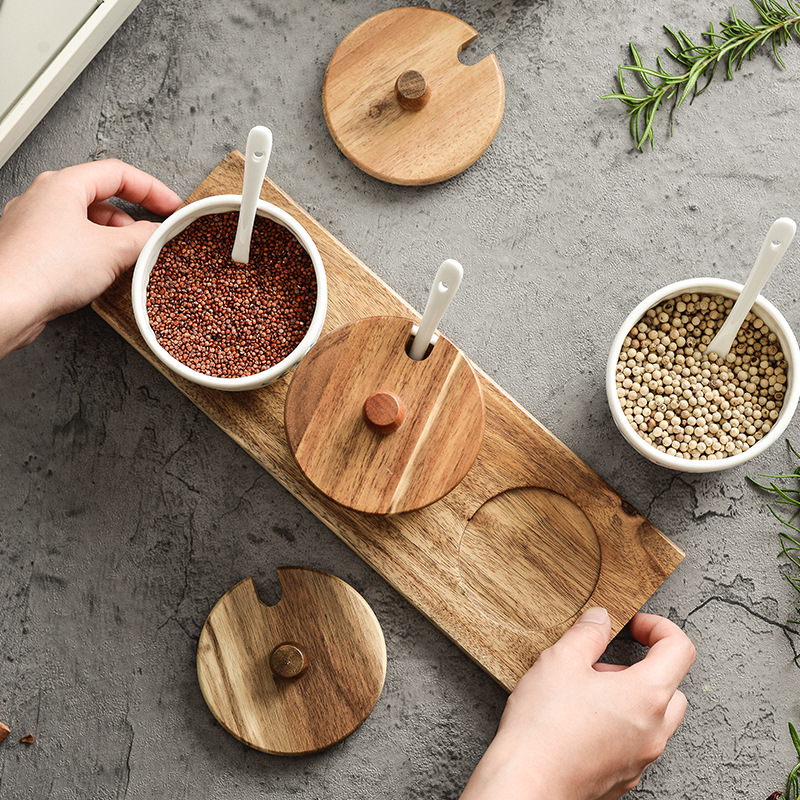 Buy Wholesale China Moistureproof Kitchen Spice Tool Glass Bottle Spices  Jar Seasoning Pot With Wooden Spoon Spice Rack & Spices Jar at USD 0.98